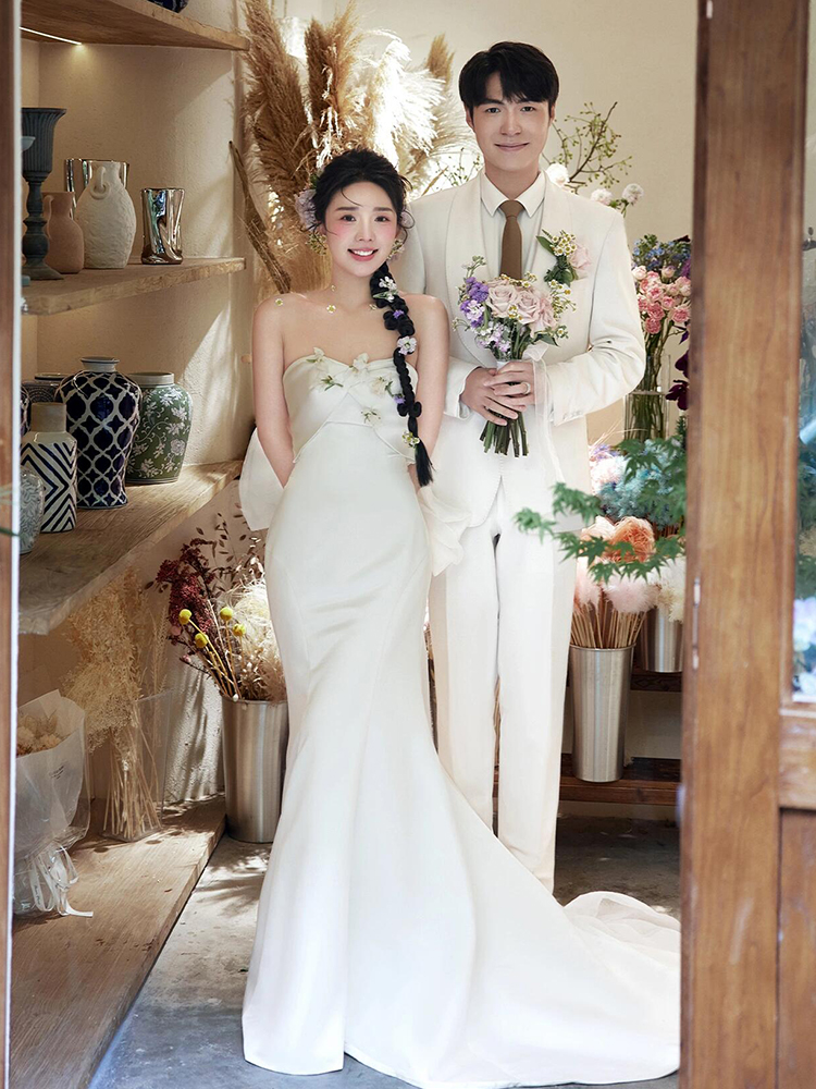 Photography Young - Elegant Satin Wedding Dress Simple Elegance