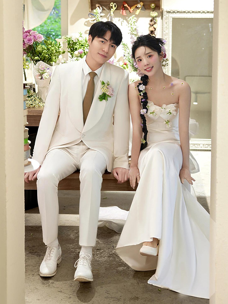 Elegant Satin Wedding Dress Si - Photography Young 评论和价格