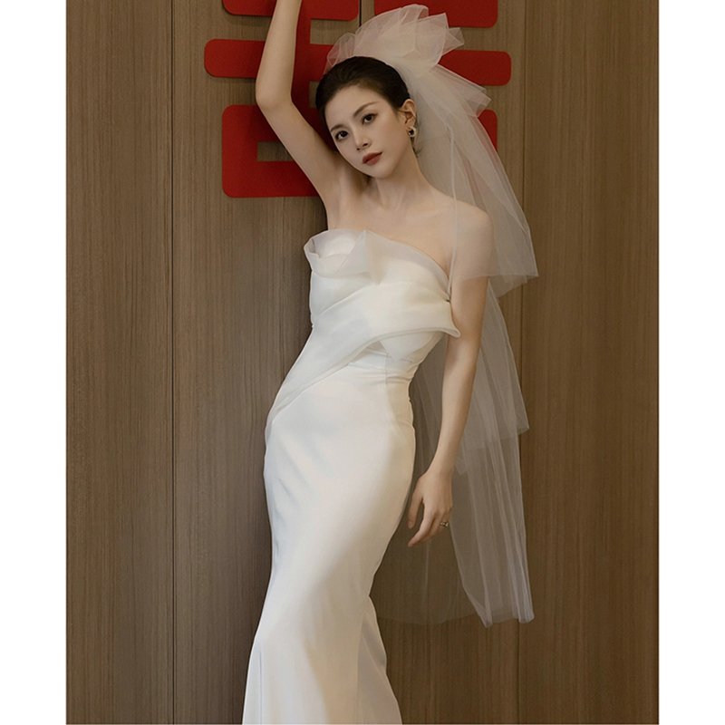 Elegant Satin Wedding Dress Br - Photography Young 评论和价格