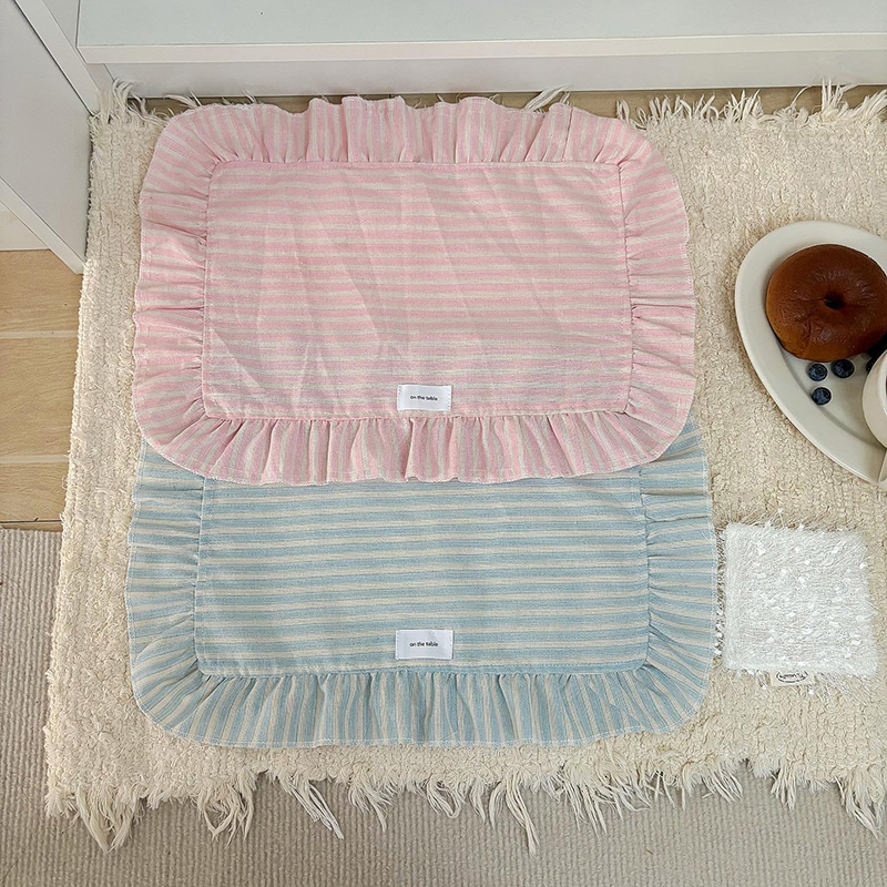 Minimalist Stripe Ruffle Place - Photography Coffee 评论和价格