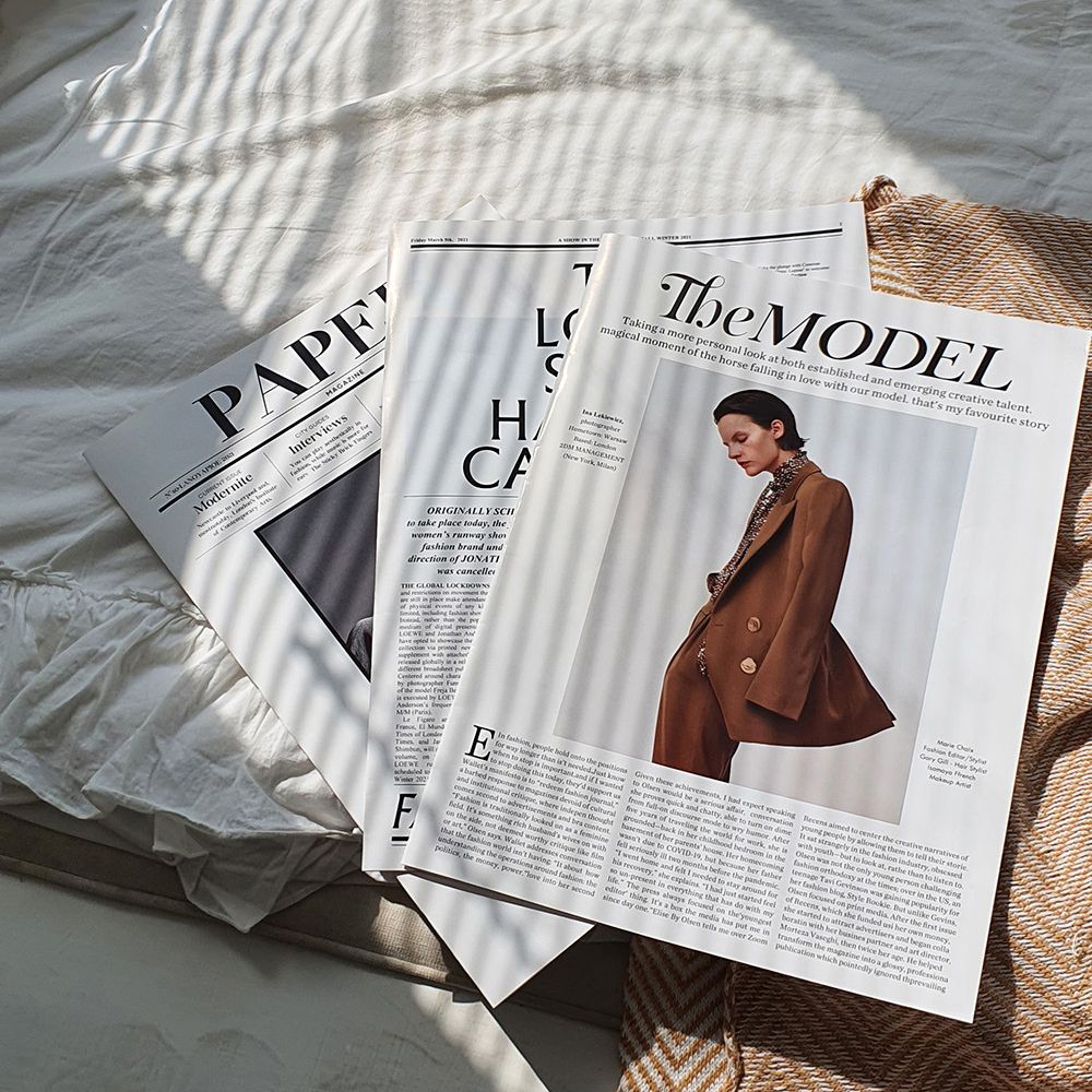 Retro English Newspaper Multif - Photography Magazine 评论和价格
