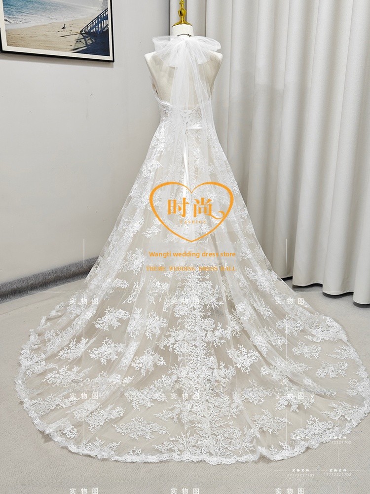 Elegant Lace Bridal Gown with  - Photography Young 评论和价格