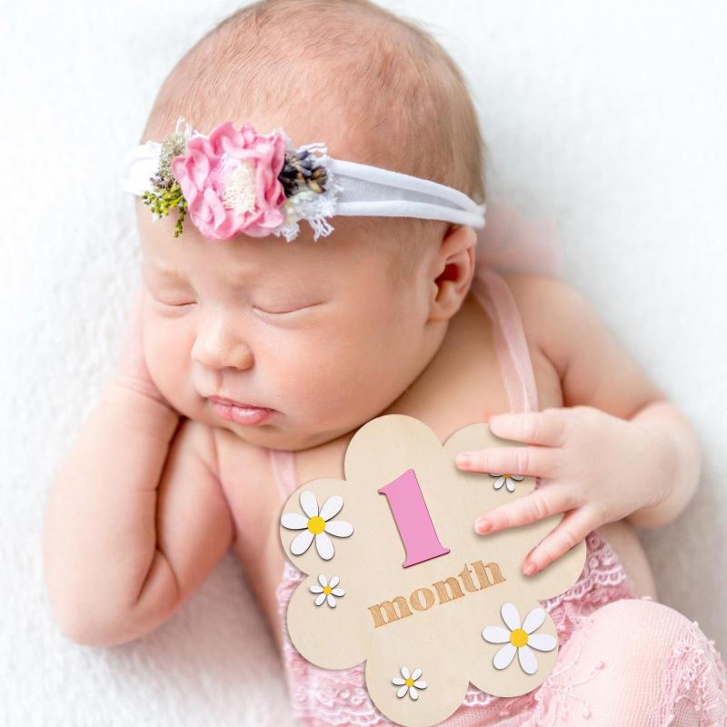 Wooden Baby Monthly Milestone  - Photography Newborn 评论和价格