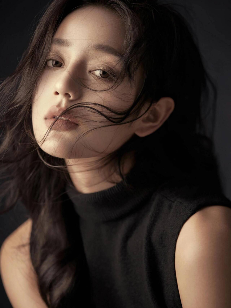 2026 New Arrival High-End Stud - Photography Magazine 评论和价格