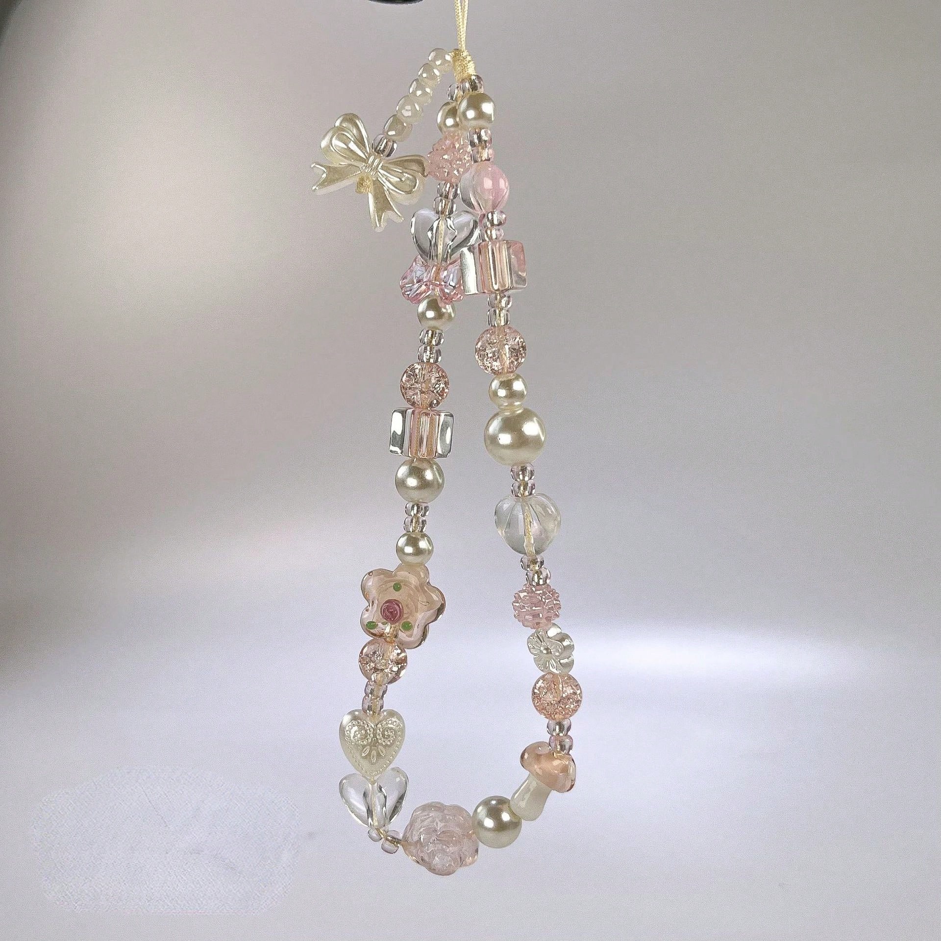 Fashion Acrylic Flower Bow Cry - Camera Wrist Strap 评论和价格