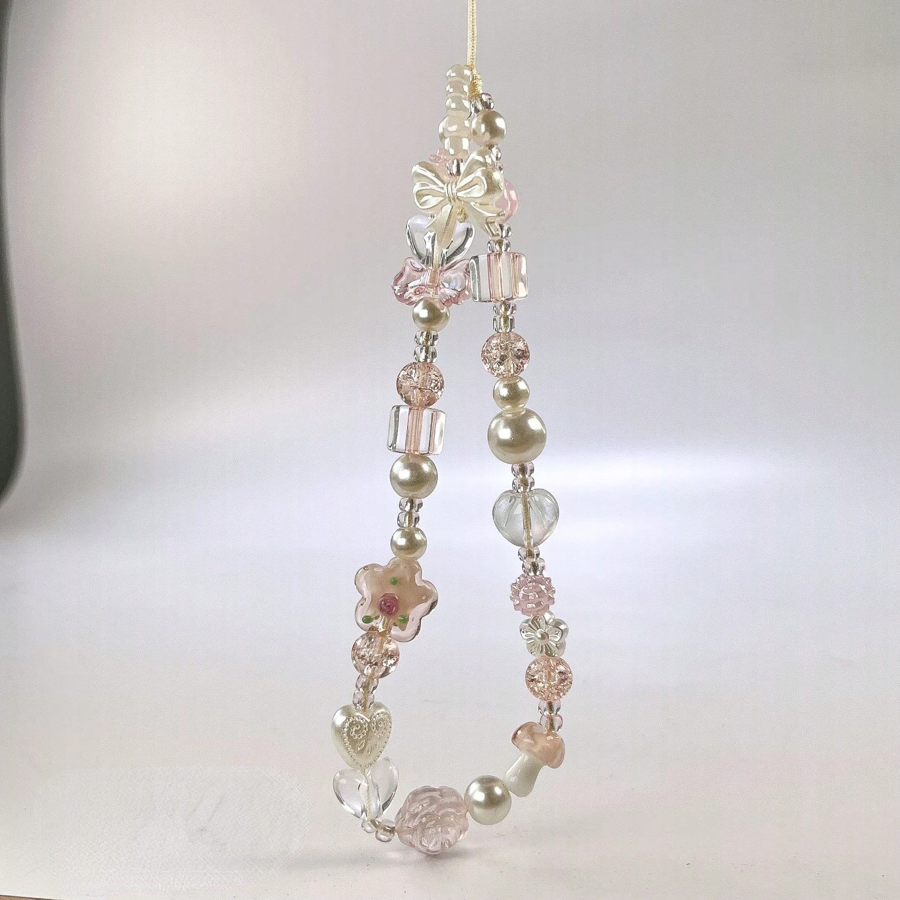 Fashion Acrylic Flower Bow Cry - Camera Wrist Strap 评论和价格